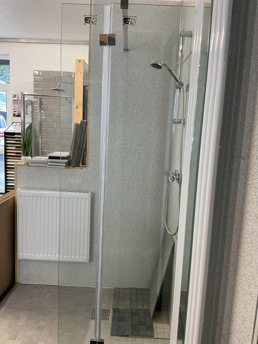 Clear Glass Shower Screen With Flipper Panel